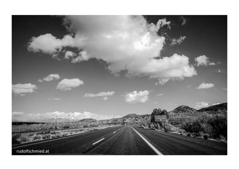 Ein Highway in Kalifornien