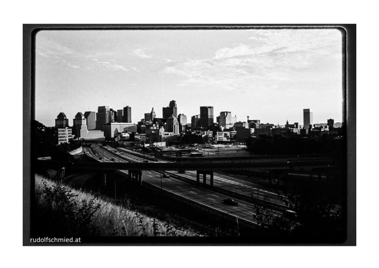 Cincinnati Ohio in schwarz-weiss