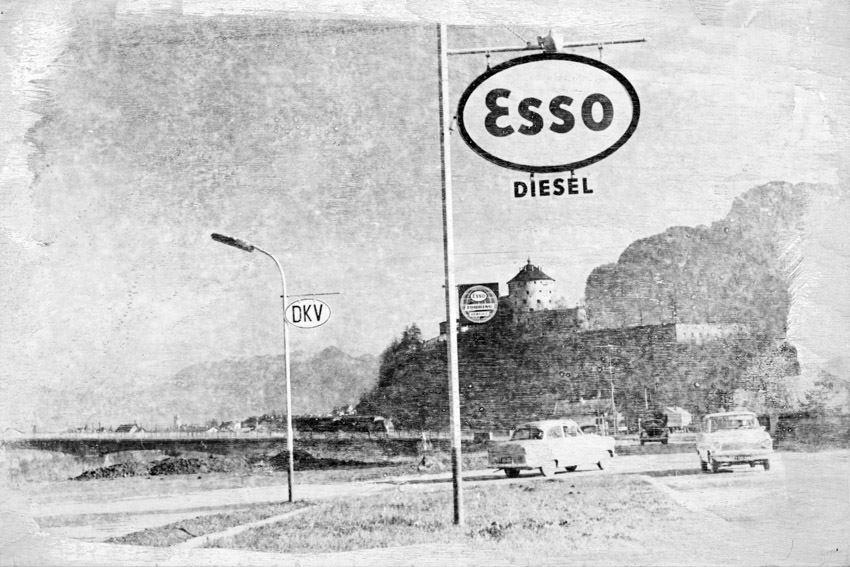Eine Esso Tankstelle in Kufstein